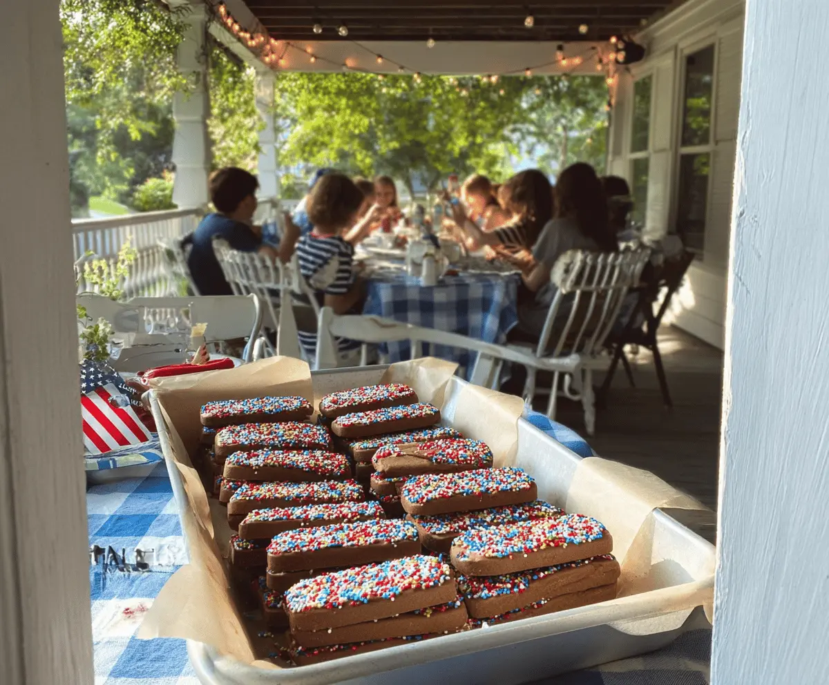 Easy Summer Ice Cream Party Ideas for the Porch