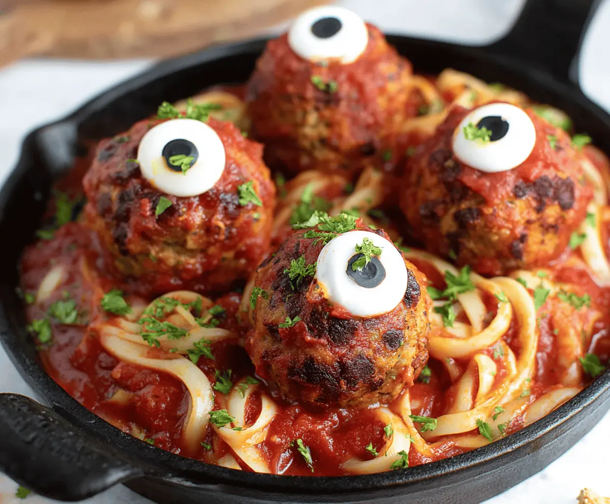 Keto Monster Eyeball Meatballs – Spooky Low-Carb Party Snack
