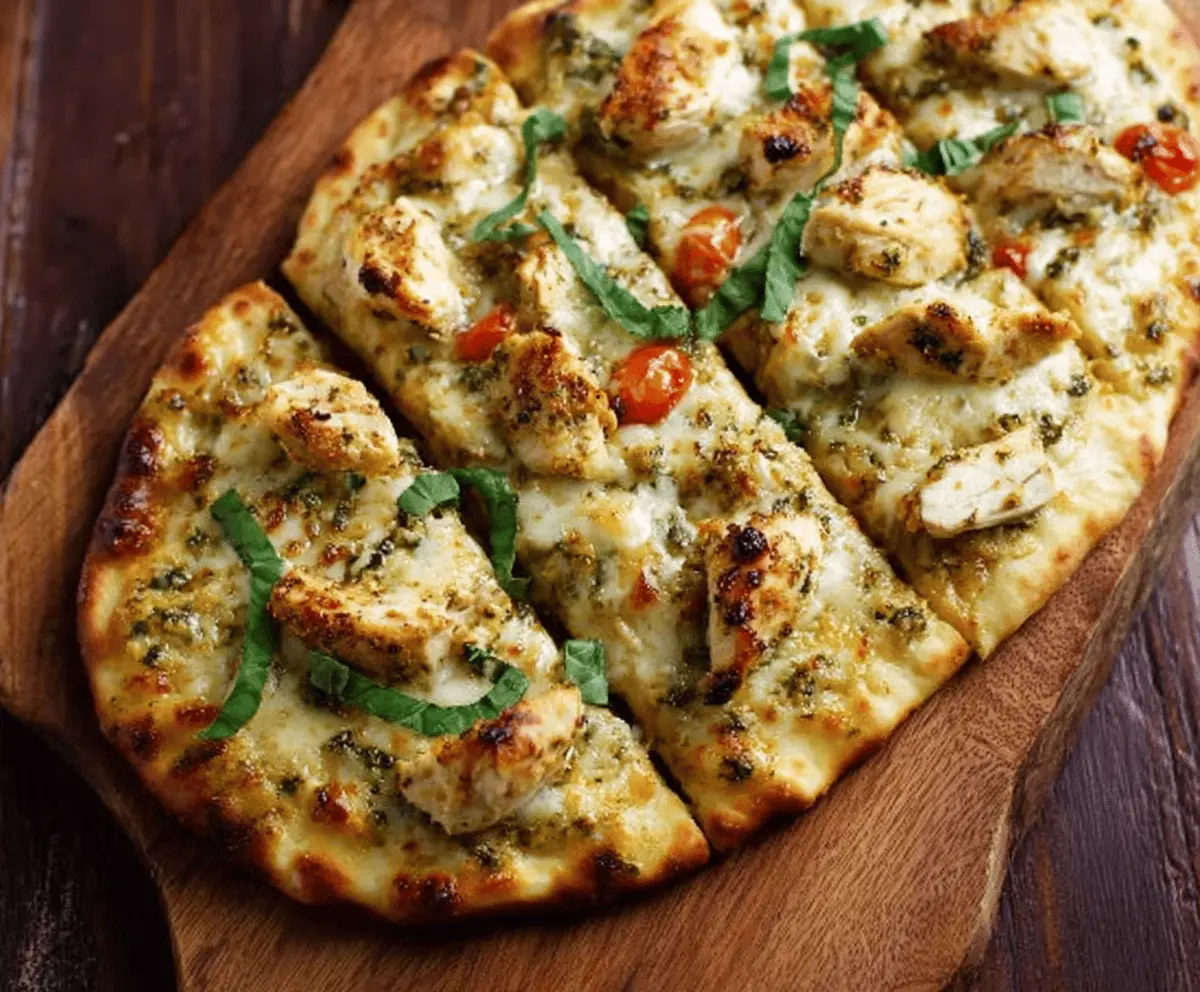 Easy Pesto Chicken Flatbread Recipe