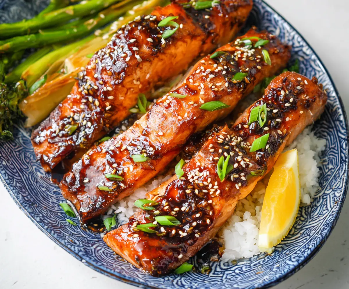 Easy Baked Teriyaki Salmon Dinner